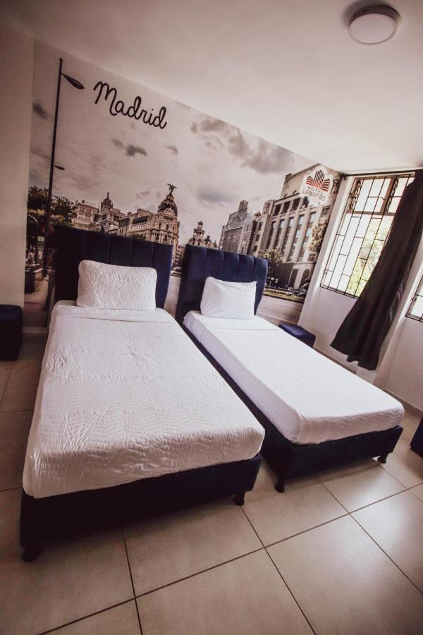 Aw Hotel Urban 80 Medellin Luaran gambar