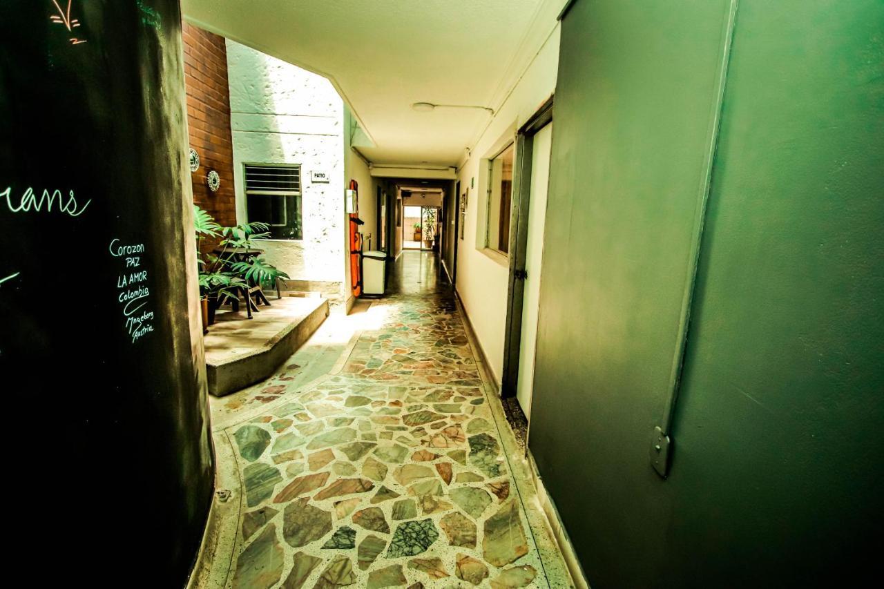 Aw Hotel Urban 80 Medellin Luaran gambar