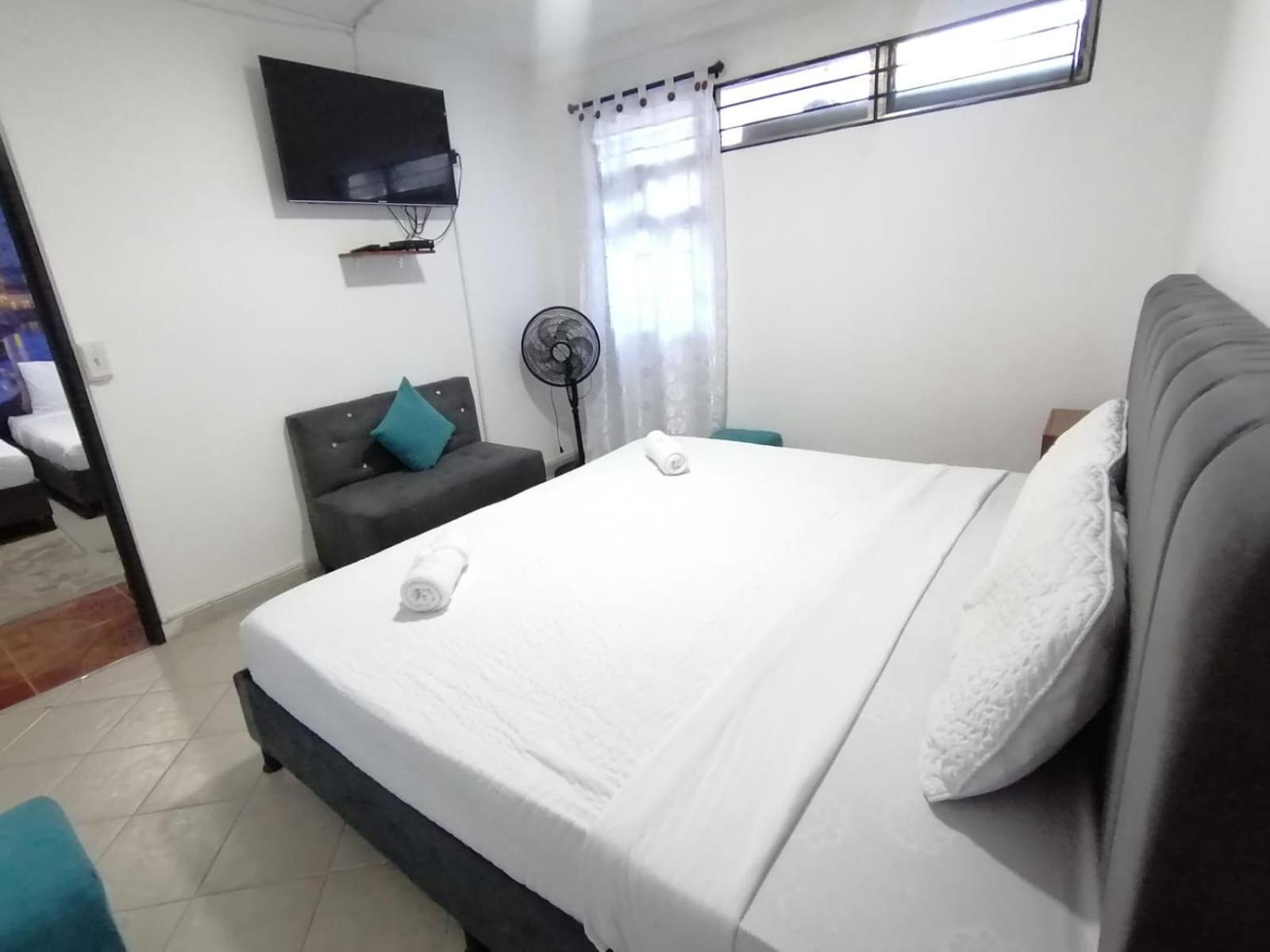 Aw Hotel Urban 80 Medellin Luaran gambar